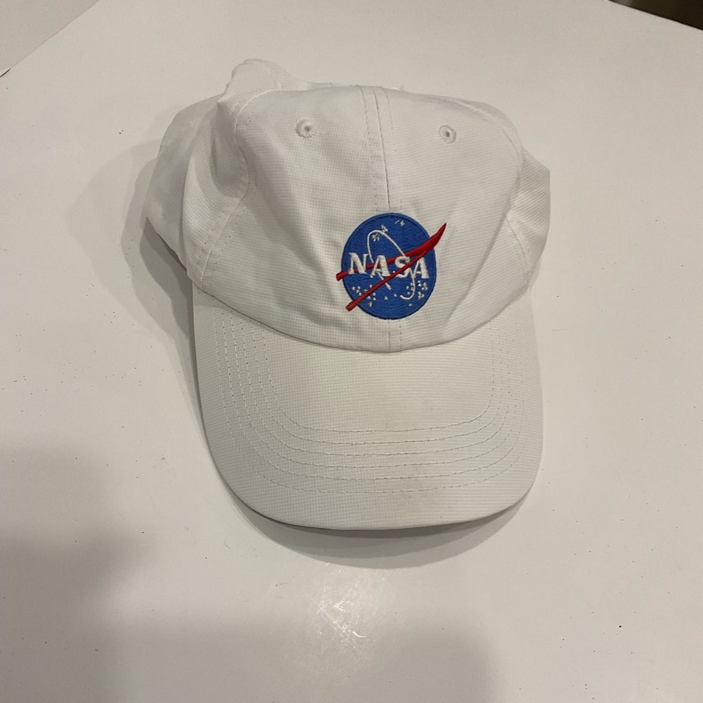 NASA WHITE ANTIQUA HAT